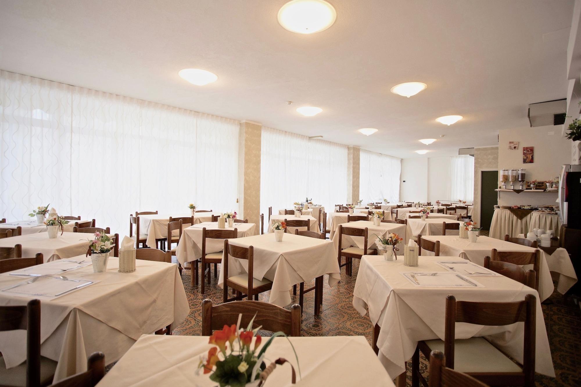 Hotel Sahib Каттолика Экстерьер фото