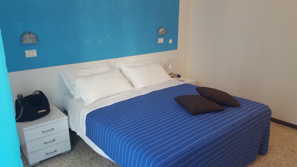 Hotel Sahib Каттолика Экстерьер фото